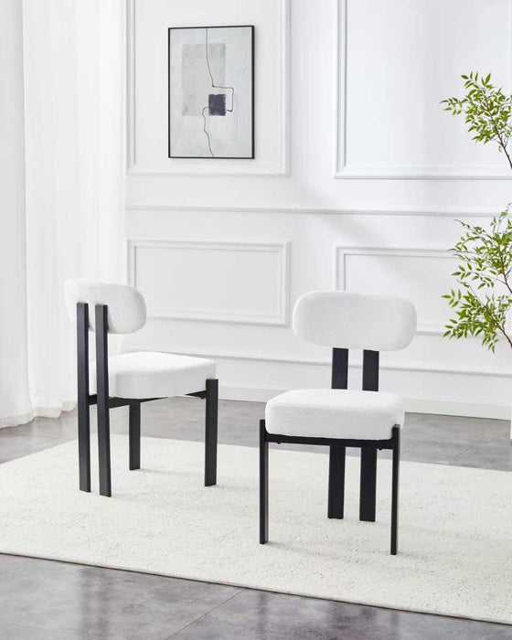 Japandi Eetkamerstoel Caen Bouclé Crème