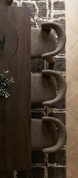 Japandi Eetkamerstoel ANDUZ Bouclé Taupe